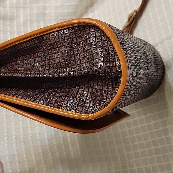 Ted Lapidus  💯authentic, made in Paris. It's part of a great history. Early 70s - Picture 9 of 16